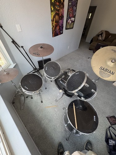 Shite drumset - shite,